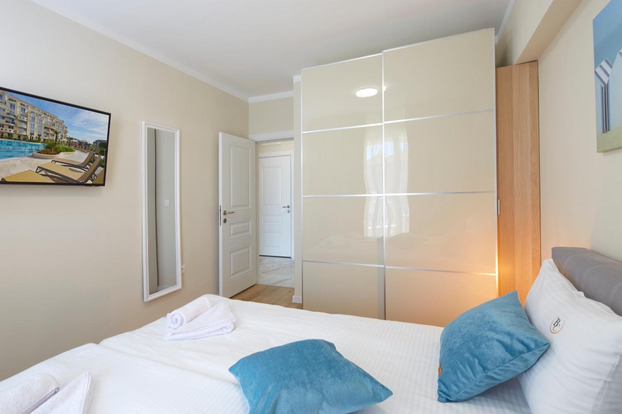 Bellicity Apart Complex Ravda Exterior photo
